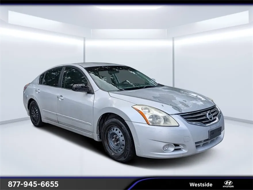 2012 Nissan Altima 2.5 S photo 1