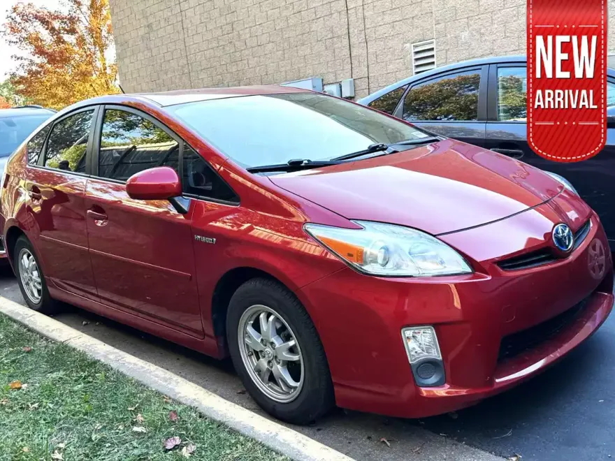 2011 Toyota Prius photo 1
