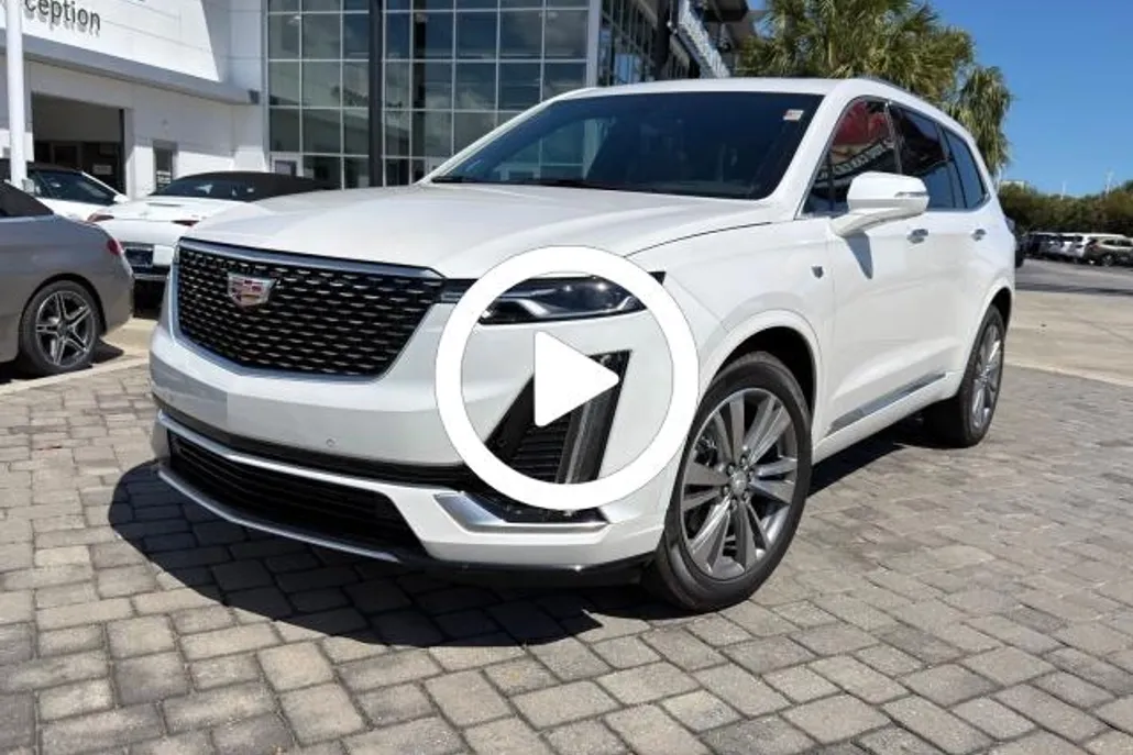 2025 Cadillac XT6 Premium Luxury photo 1