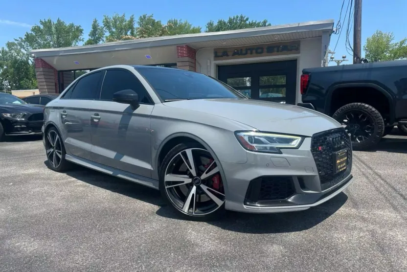 2020 Audi RS 3 Base photo 1