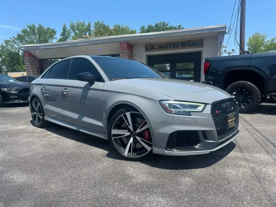 2020 Audi RS 3 Base photo 1