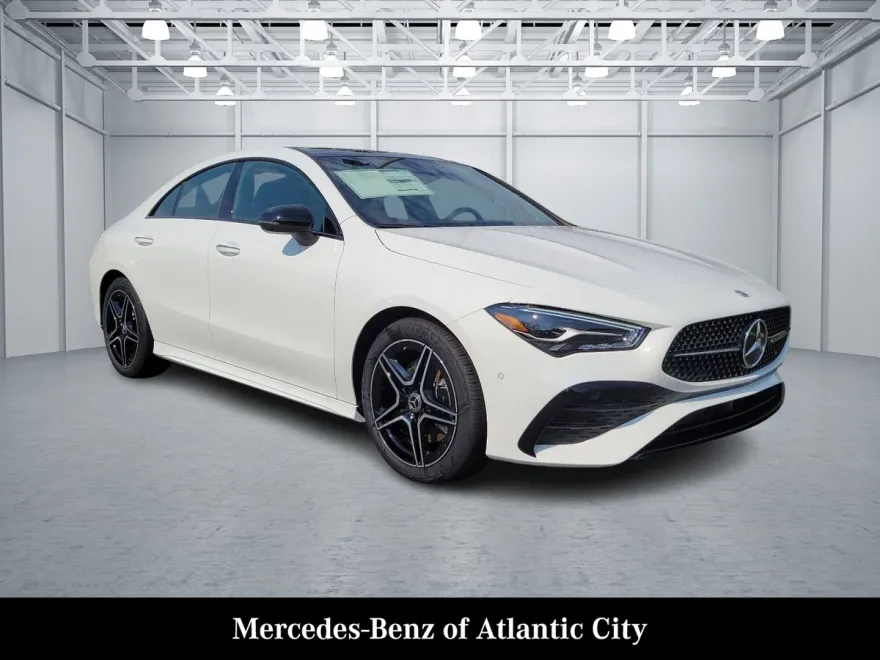 2025 Mercedes Benz CLA 250 4MATIC photo 1