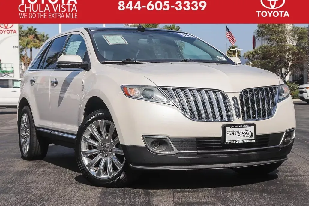 2014 Lincoln MKX Base photo 1