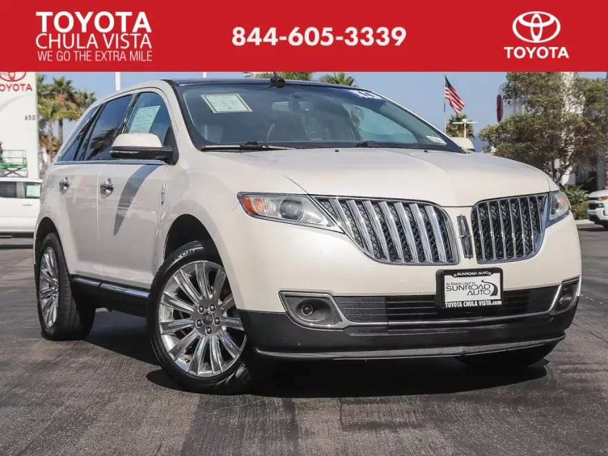 2014 Lincoln MKX Base photo 1