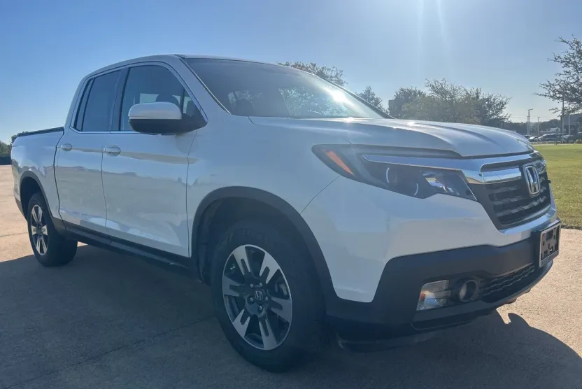 2019 Honda Ridgeline RTL photo 1