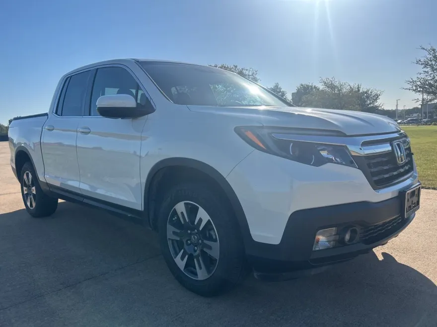 2019 Honda Ridgeline RTL photo 1