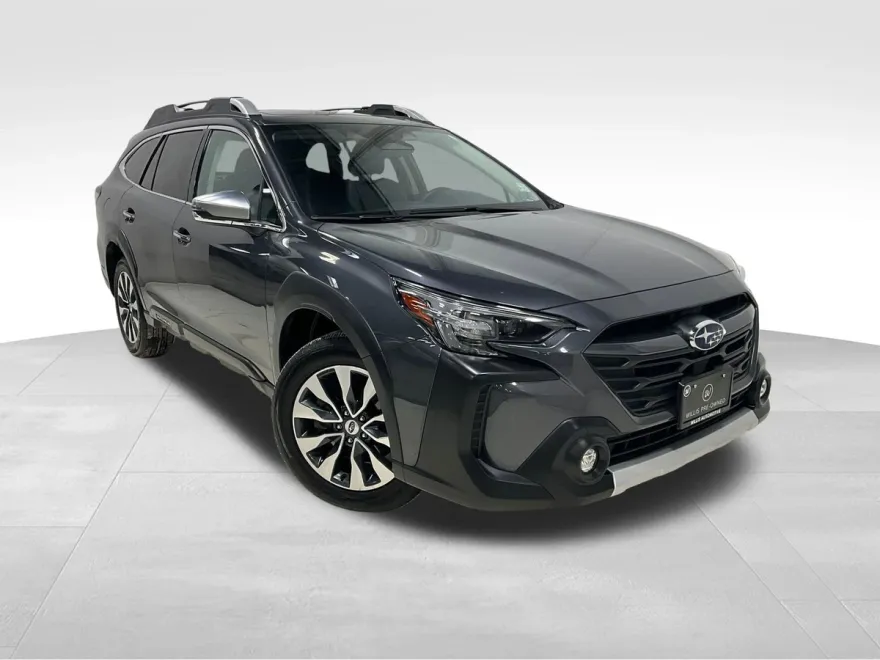 2024 Subaru Outback Touring XT photo 1