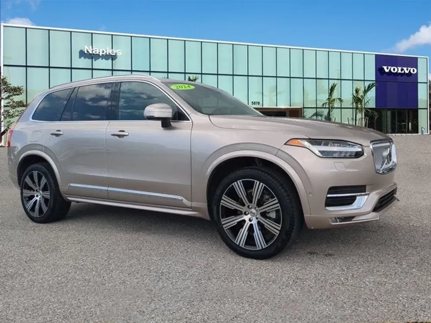 2024 Volvo XC90 Plus photo 1