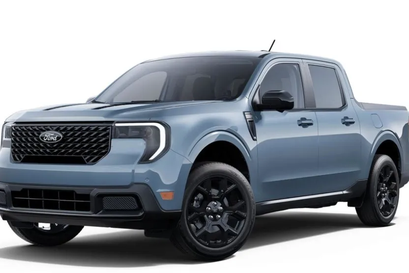 2025 Ford Maverick Lariat photo 1