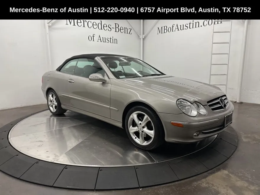 2005 Mercedes Benz CLK 320 photo 1