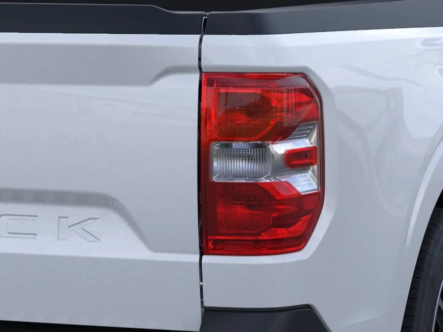 2025 Ford Maverick Lariat photo 1