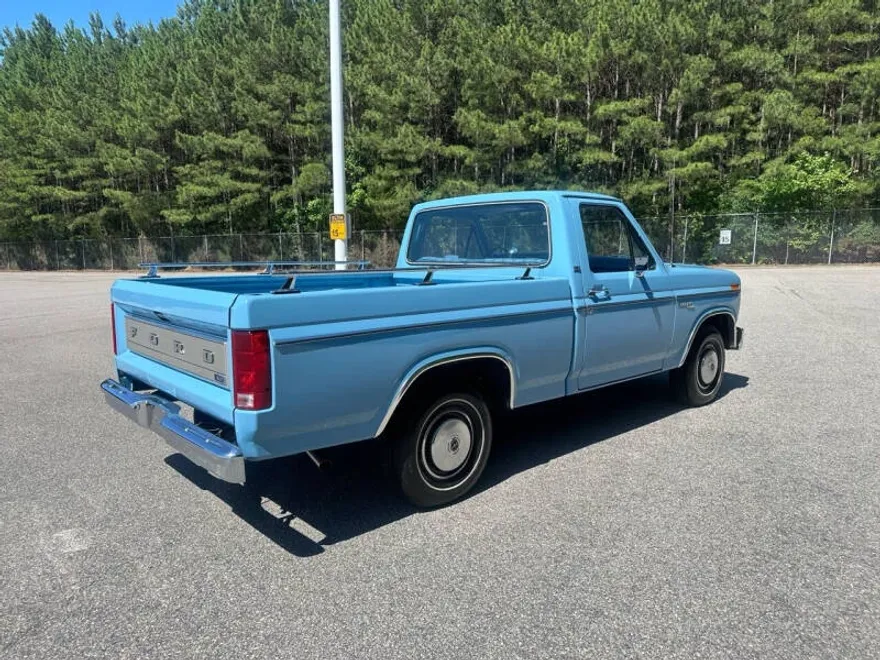 1981 Ford F-100 photo 1