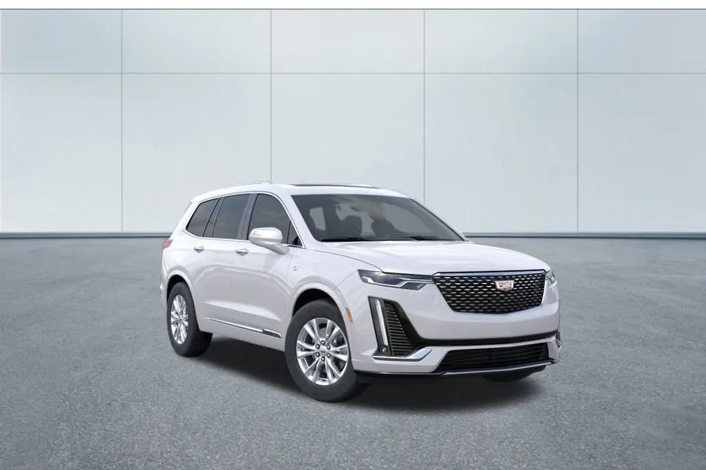 2025 Cadillac XT6 Luxury photo 1