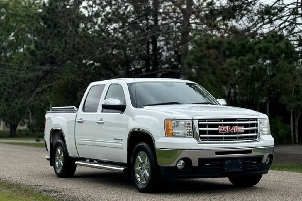 2011 Gmc Sierra 1500 SLE photo 1