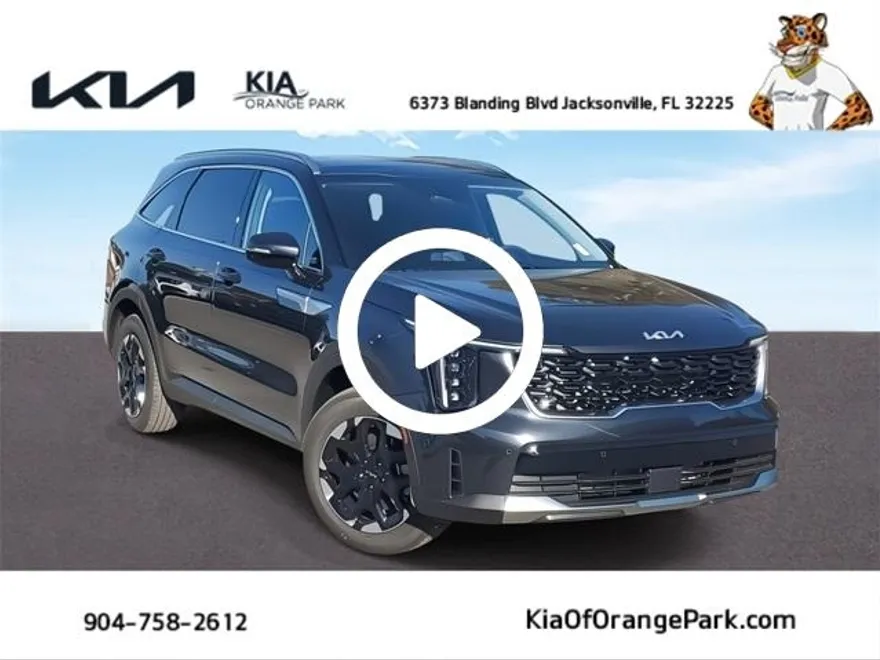 2025 Kia Sorento S photo 1
