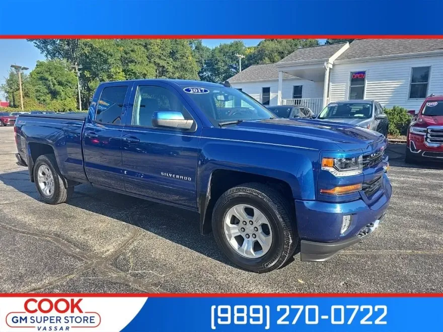 2017 Chevrolet Silverado 1500 LT photo 1