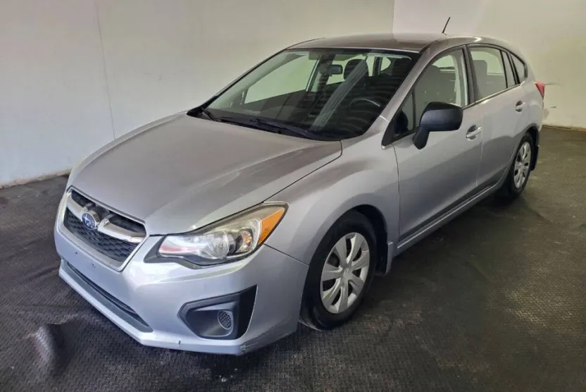 2013 Subaru Impreza 2.0i photo 1