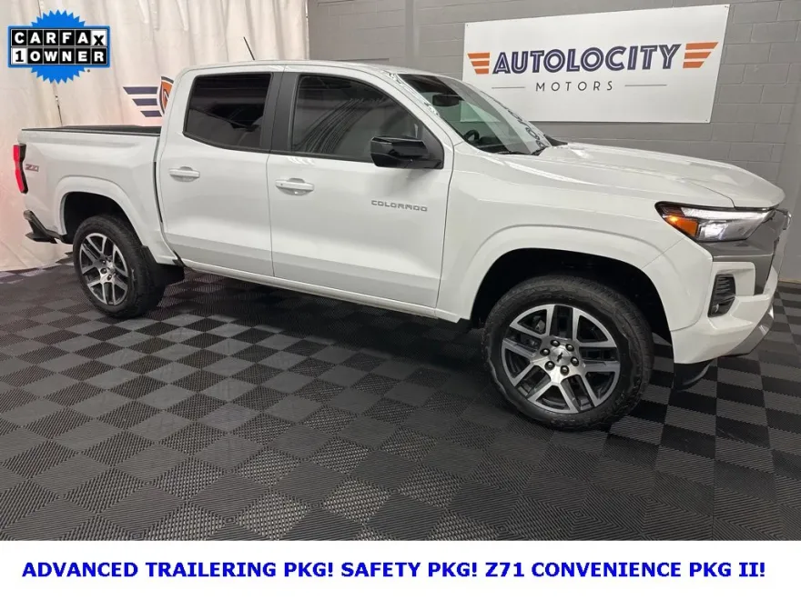 2024 Chevrolet Colorado Z71 photo 1