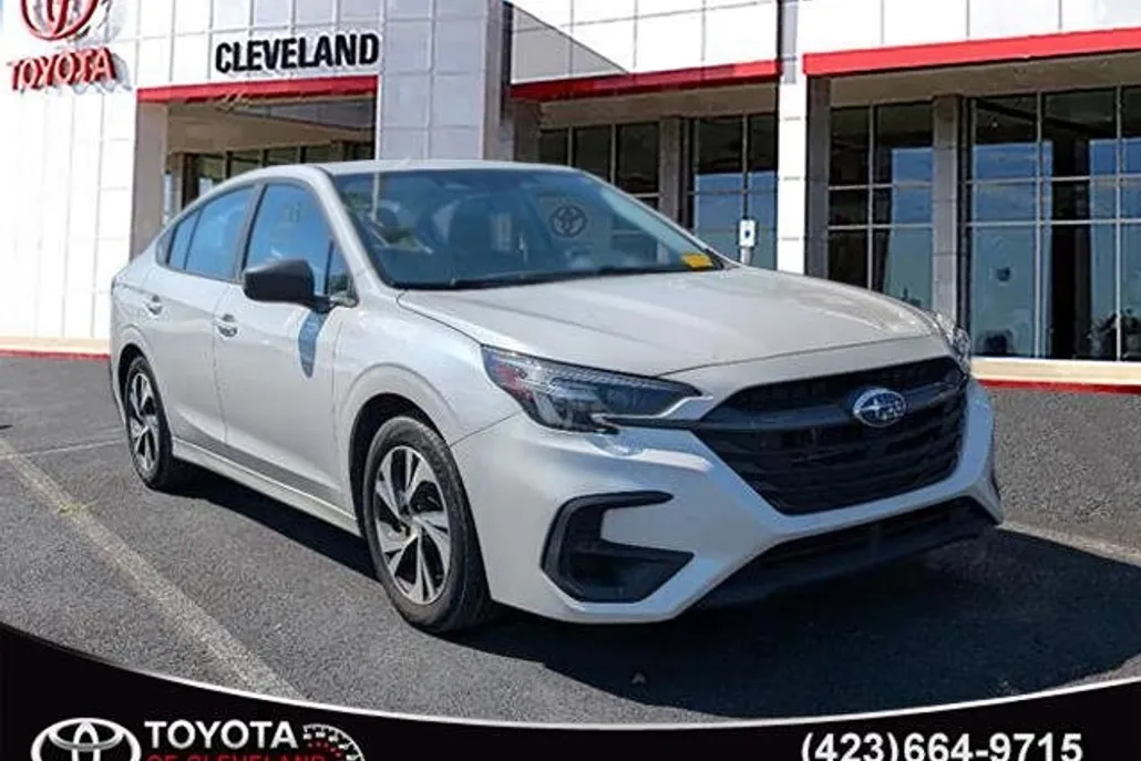 2023 Subaru Legacy Base photo 1