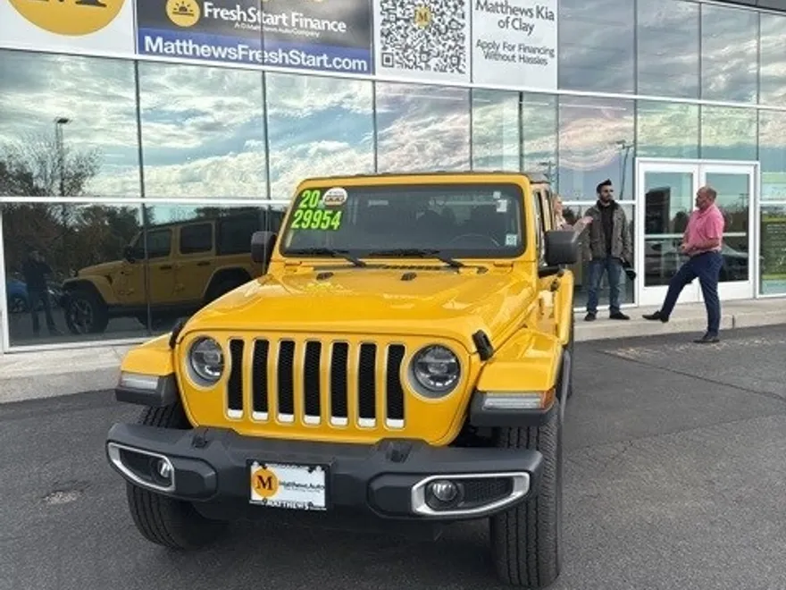 2020 Jeep Wrangler Unlimited Sahara photo 1