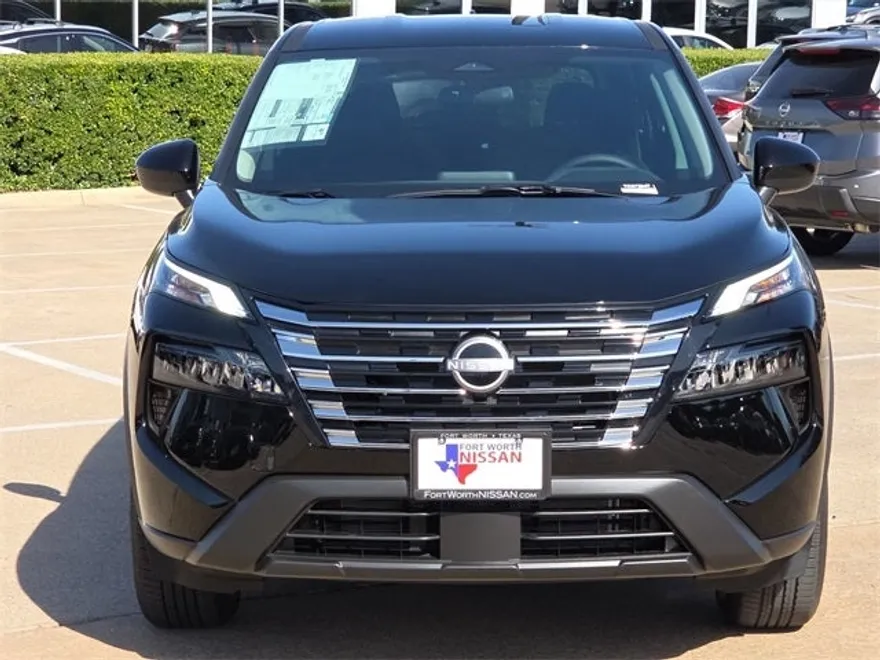 2026 Nissan Rogue SV photo 1