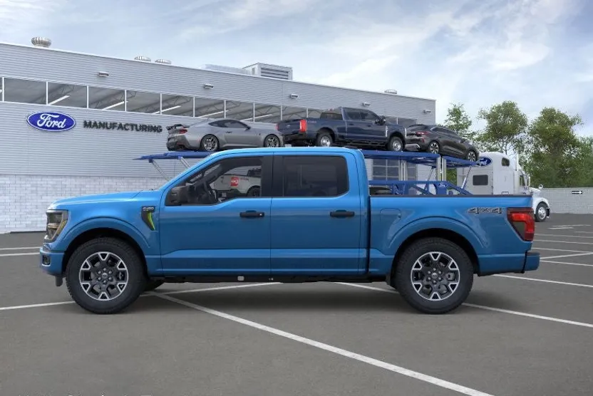 2025 Ford F-150 STX photo 1