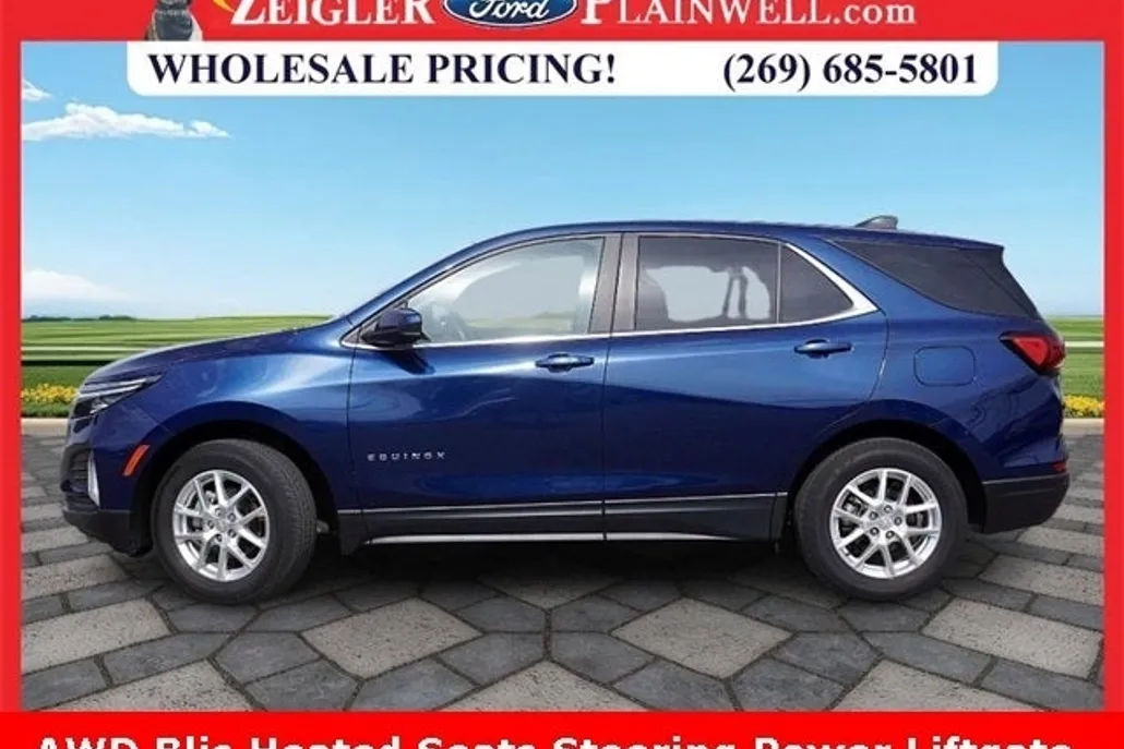 2022 Chevrolet Equinox LT photo 1