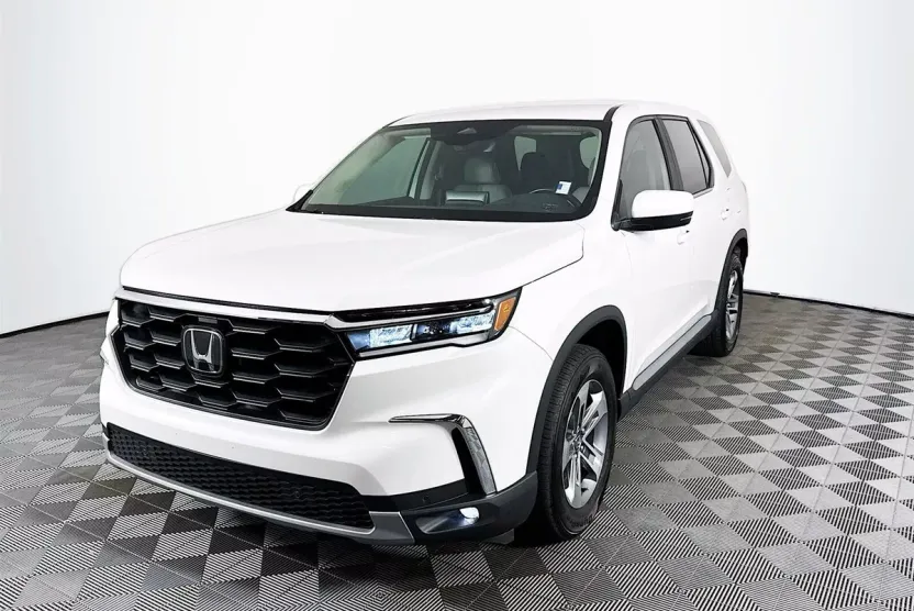 2023 Honda Pilot EX-L photo 1