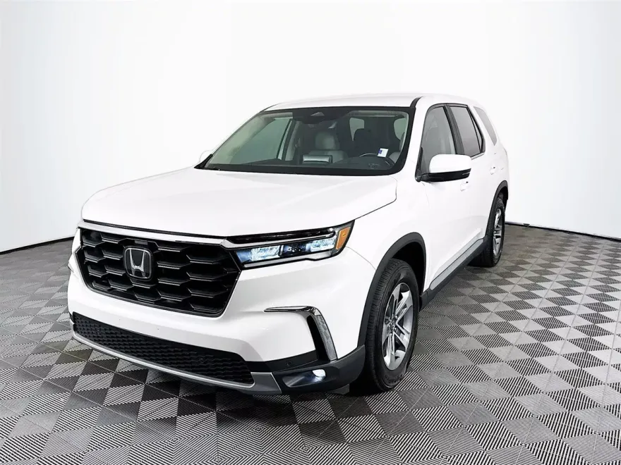 2023 Honda Pilot EX-L photo 1