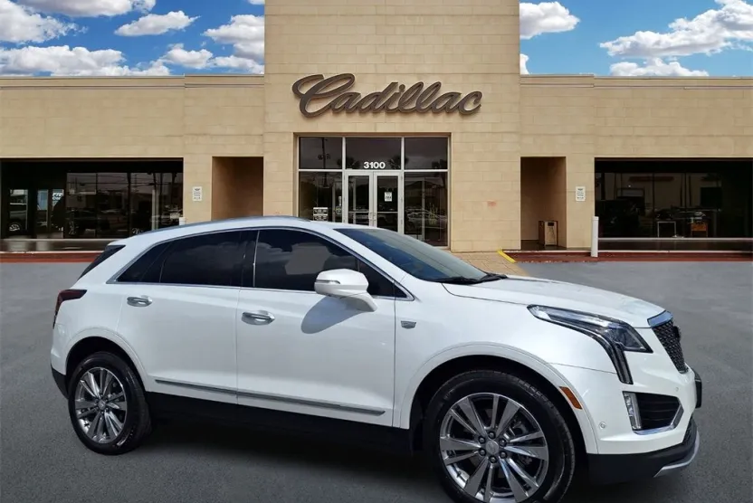 2023 Cadillac XT5 Premium Luxury photo 1