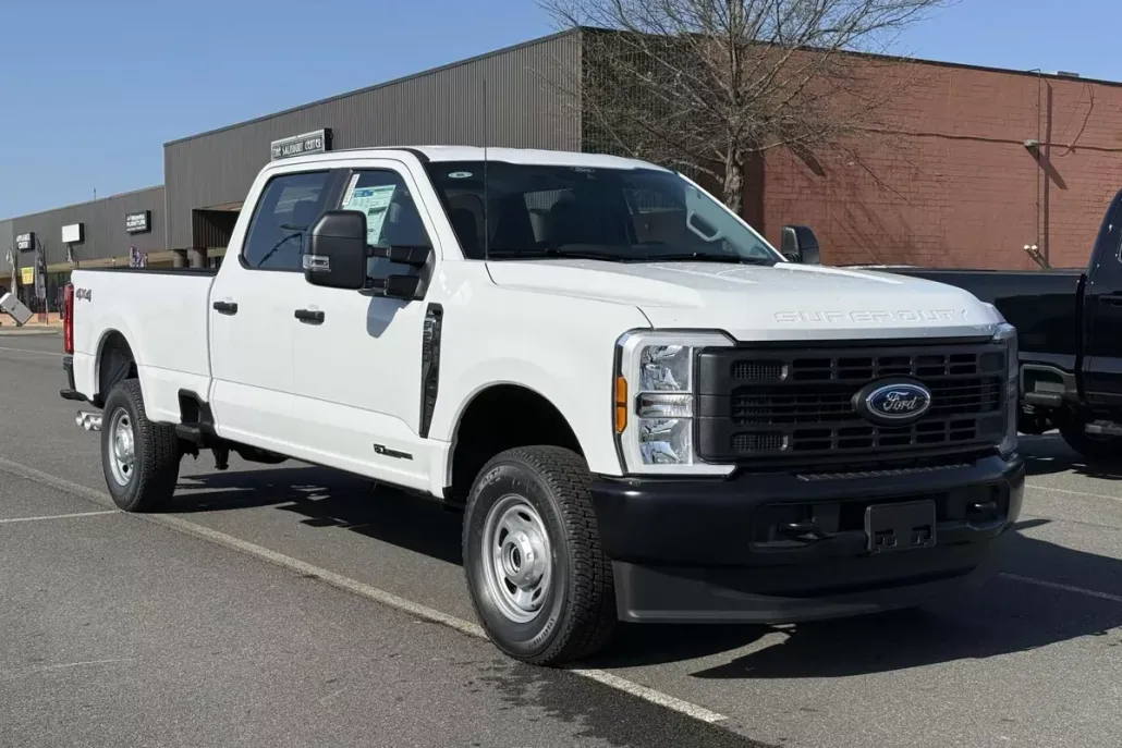 2025 Ford F-250 XL photo 1