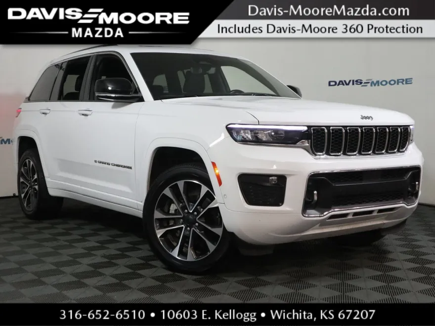 2022 Jeep Grand Cherokee Overland photo 1
