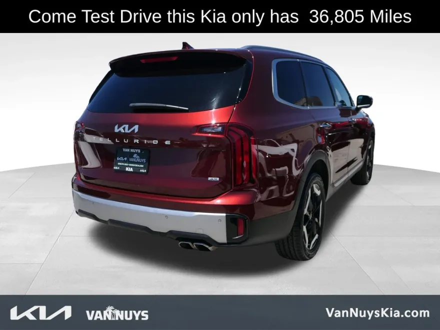 2023 Kia Telluride S photo 1