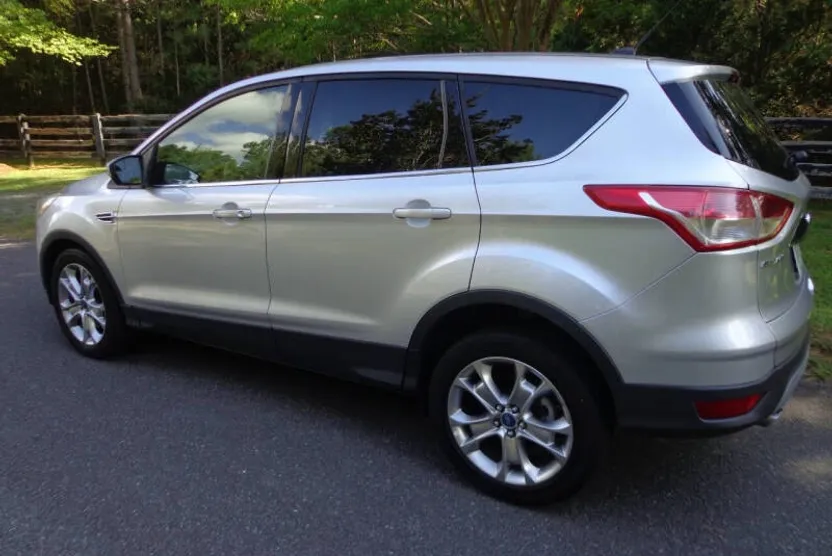 2013 Ford Escape SEL photo 1