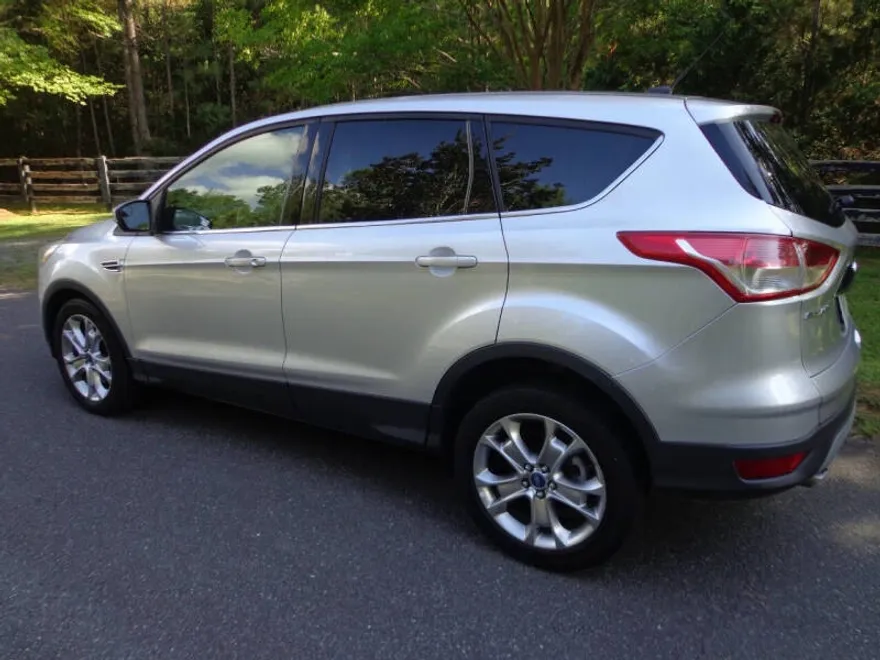 2013 Ford Escape SEL photo 1