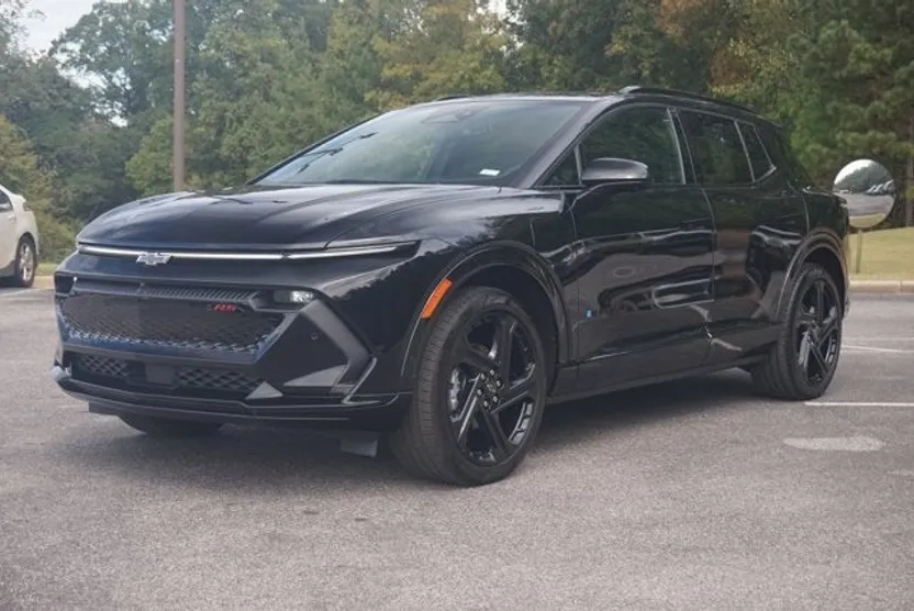 2024 Chevrolet Equinox EV 3RS photo 1
