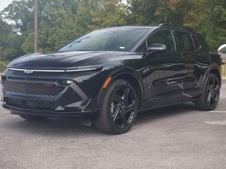 2024 Chevrolet Equinox EV 3RS photo 1
