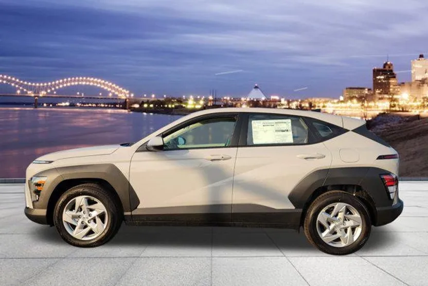 2026 Hyundai Kona SE photo 1