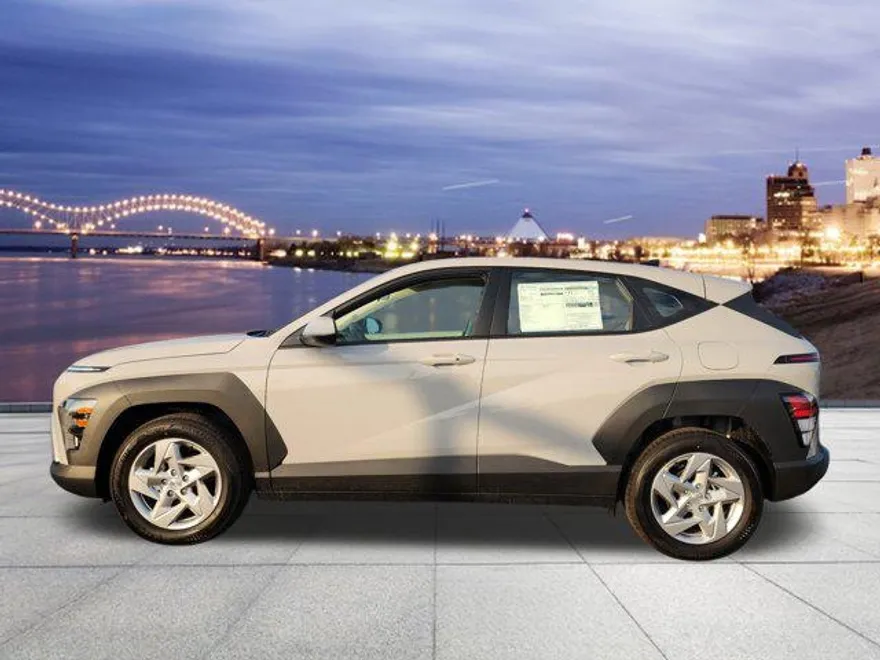 2026 Hyundai Kona SE photo 1
