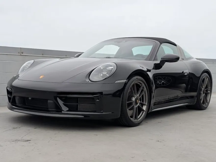 2024 Porsche 911 4S Targa 4 GTS photo 1