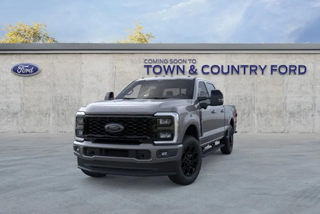 2026 Ford F-250 Lariat photo 1