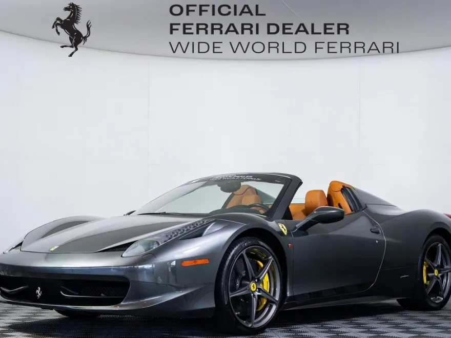 2014 Ferrari 458 Spider Base photo 1
