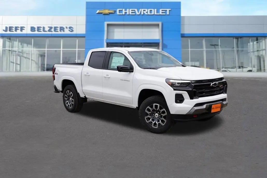 2025 Chevrolet Colorado Z71 photo 1