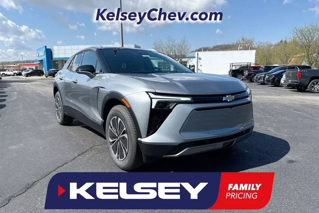 2025 Chevrolet Blazer EV photo 1