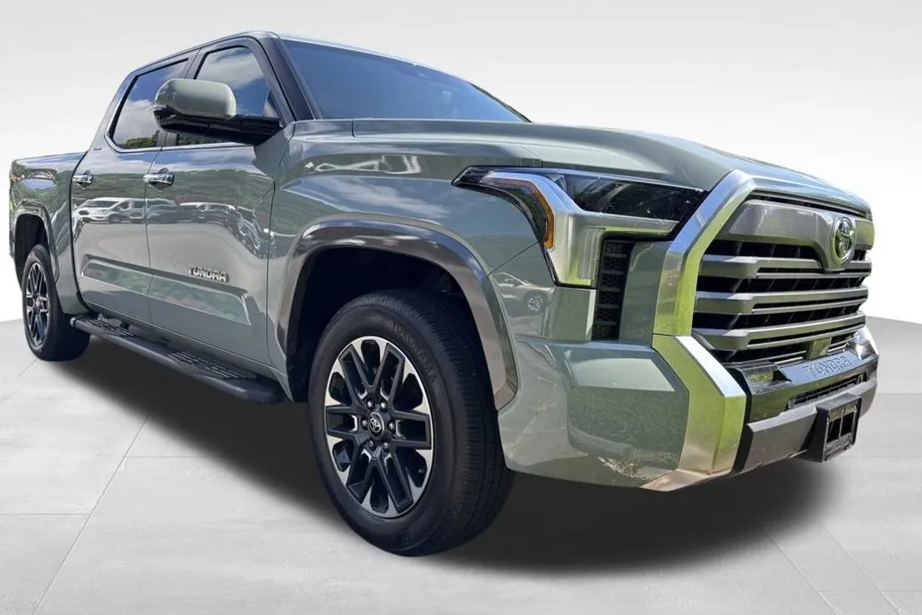 2025 Toyota Tundra Limited photo 1