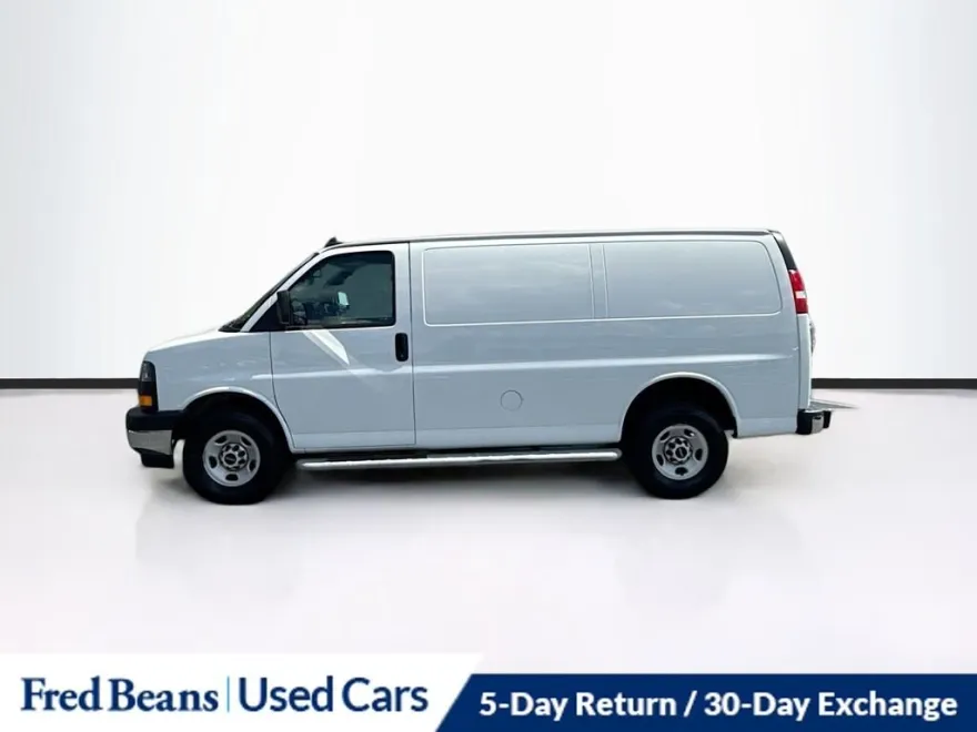 2023 Gmc Savana Cargo 2500 photo 1