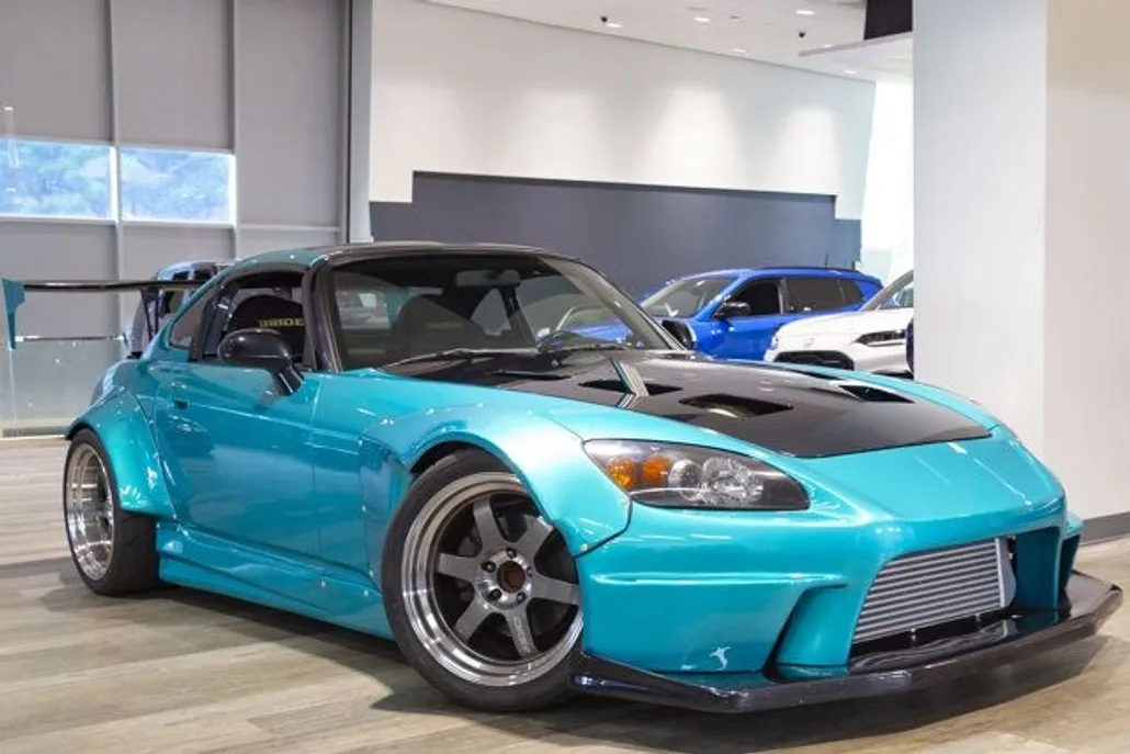2005 Honda S2000 photo 1
