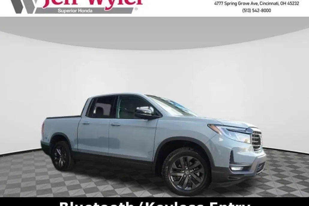 2023 Honda Ridgeline Sport photo 1
