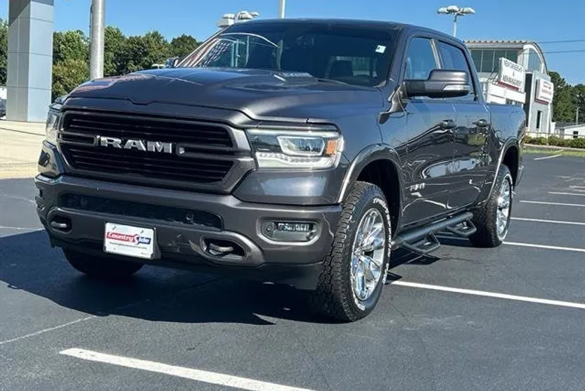 2020 Ram 1500 Laramie photo 1