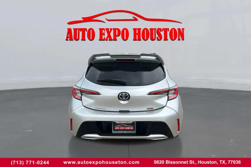 2022 Toyota Corolla XSE photo 1